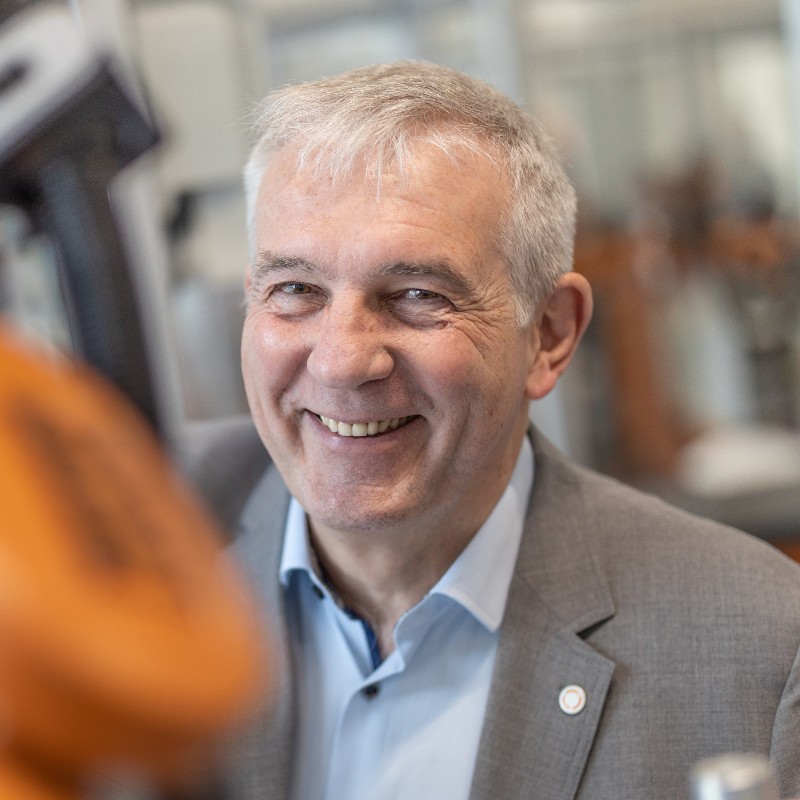 Dr. Joachim Döhner